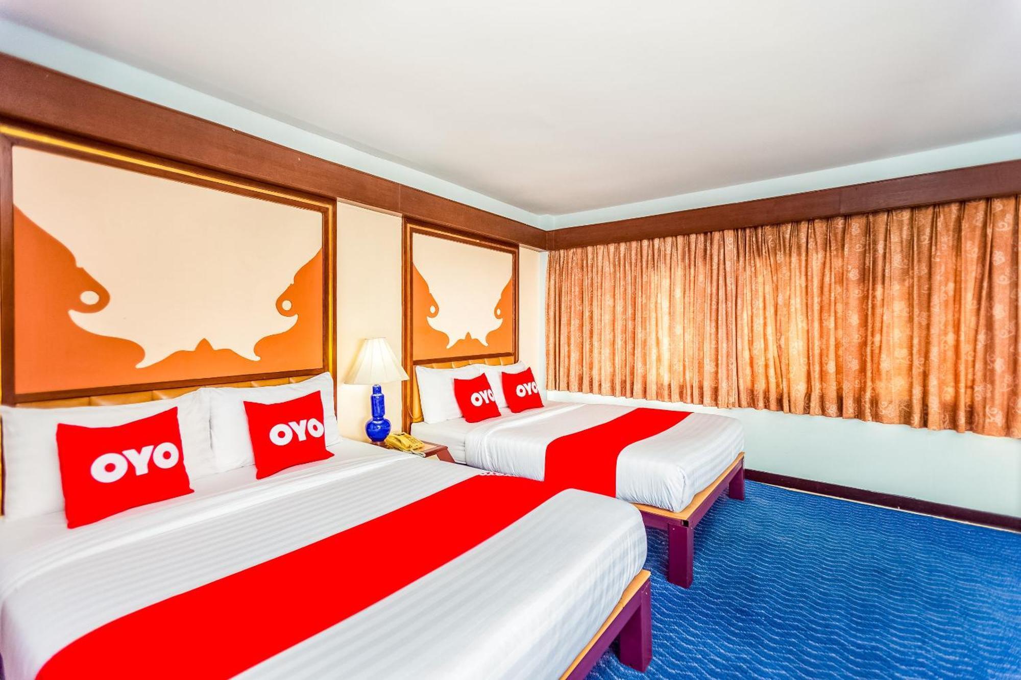 Oyo 441 Grand Thara Hotel Surat Thani Exterior foto
